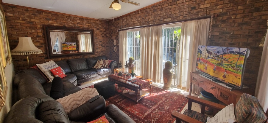 3 Bedroom Property for Sale in Elandsrand North West